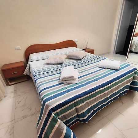 Casa Veronica แวร์เชลลี ภายนอก รูปภาพ